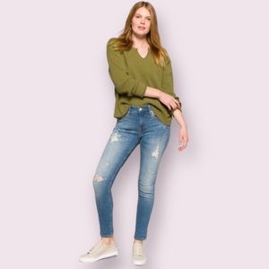 VIGOSS Thompson Tomboy Destructed Jean in Indigo